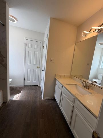 4611 E Castleman DR, Austin, TX 78725