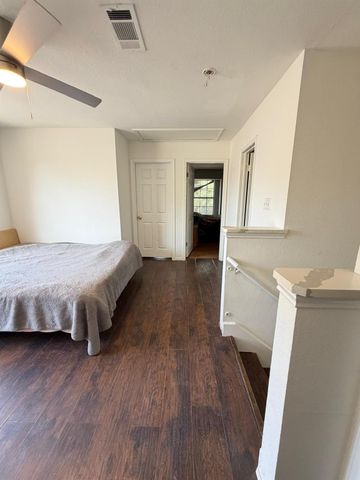 4611 E Castleman DR, Austin, TX 78725