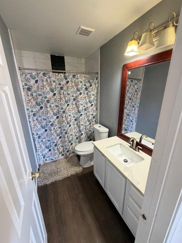 4611 E Castleman DR, Austin, TX 78725