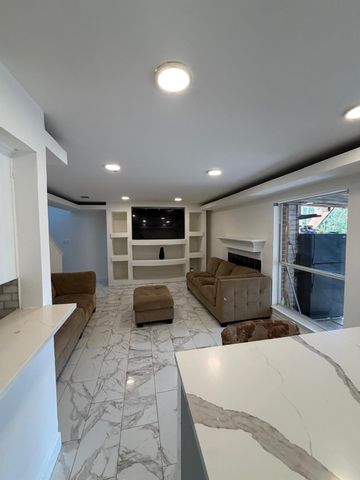 4611 E Castleman DR, Austin, TX 78725