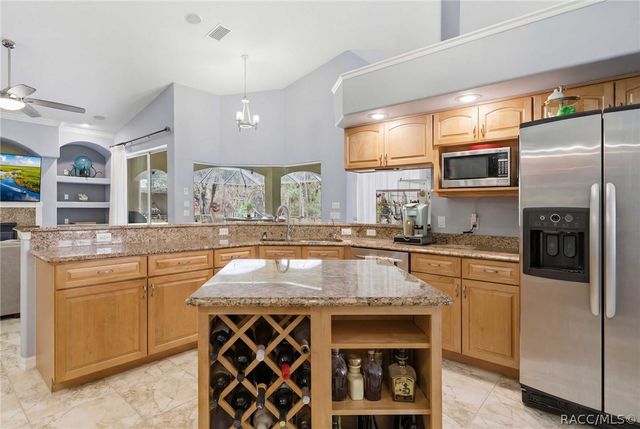 5643 W Chino Drive, Beverly Hills, FL 34465