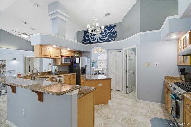 5643 W Chino Drive, Beverly Hills, FL 34465