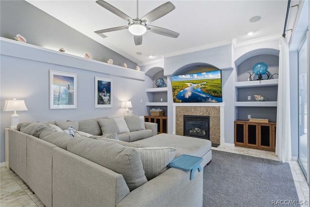 5643 W Chino Drive, Beverly Hills, FL 34465