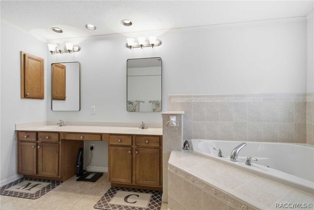 5643 W Chino Drive, Beverly Hills, FL 34465