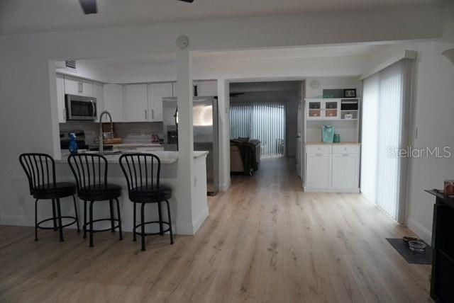 16077 DAWNVIEW DRIVE, Tampa, FL 33624