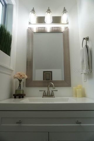 16077 DAWNVIEW DRIVE, Tampa, FL 33624