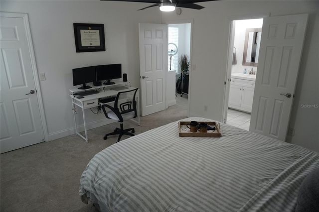 16077 DAWNVIEW DRIVE, Tampa, FL 33624