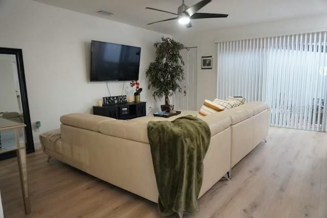 16077 DAWNVIEW DRIVE, Tampa, FL 33624