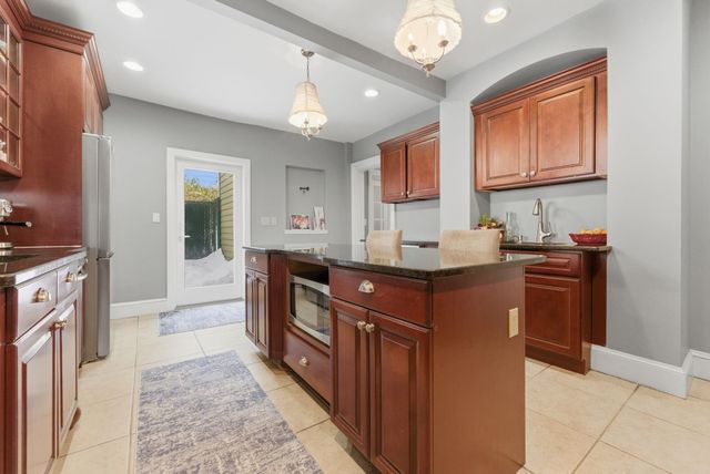 101 PALISADE AVE, Englewood, NJ 07631