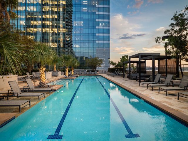 360 Nueces ST 1612, Austin, TX 78701
