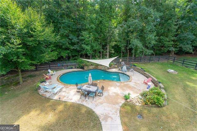100 Copper Hills Drive, Canton, GA 30114
