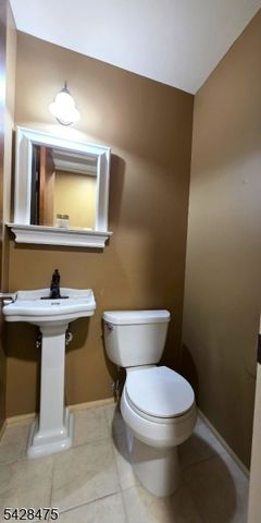 1030 Robin Rd, Hillsborough Twp., NJ 08844