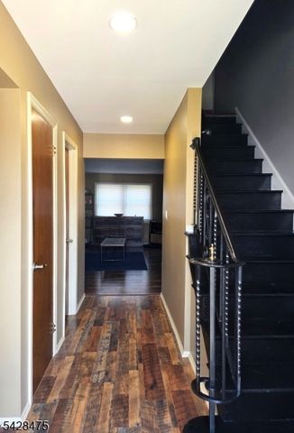1030 Robin Rd, Hillsborough Twp., NJ 08844