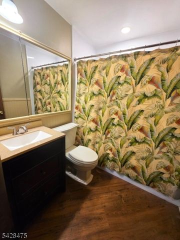 1030 Robin Rd, Hillsborough Twp., NJ 08844