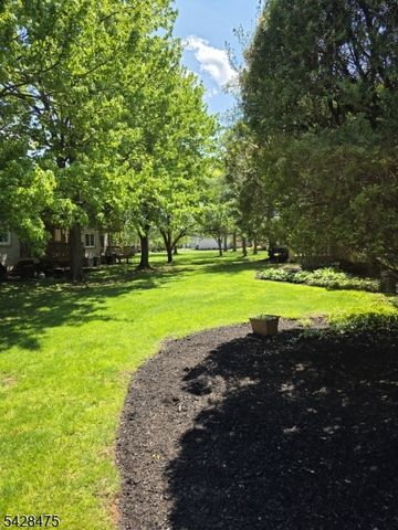 1030 Robin Rd, Hillsborough Twp., NJ 08844