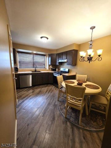1030 Robin Rd, Hillsborough Twp., NJ 08844