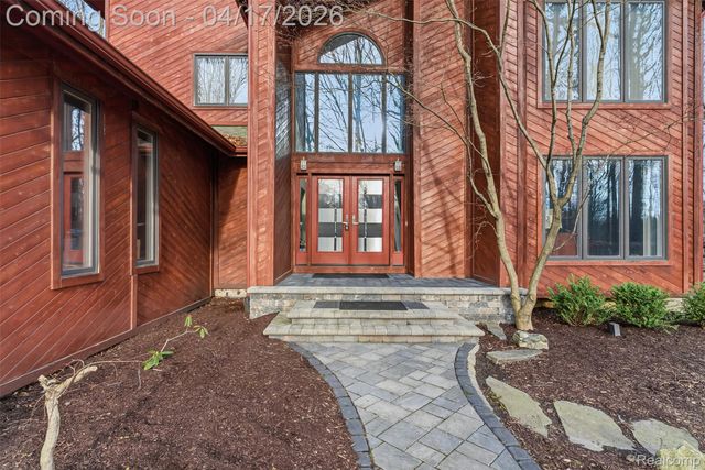 5113 Dye Hill Court, Flint Charter Township, MI 48532