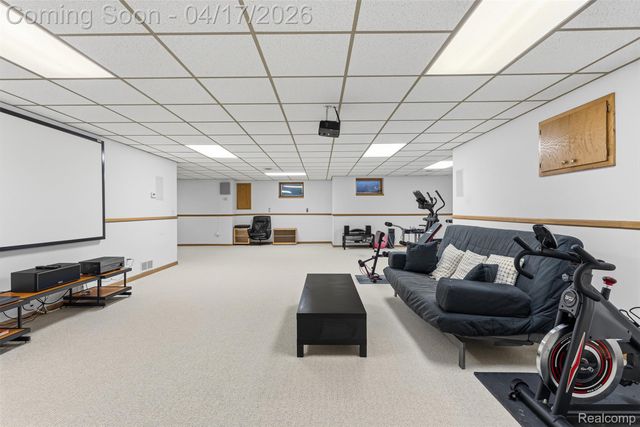 5113 Dye Hill Court, Flint Charter Township, MI 48532