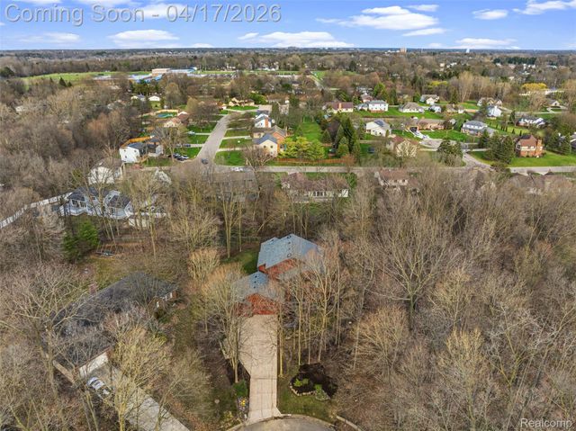 5113 Dye Hill Court, Flint Charter Township, MI 48532