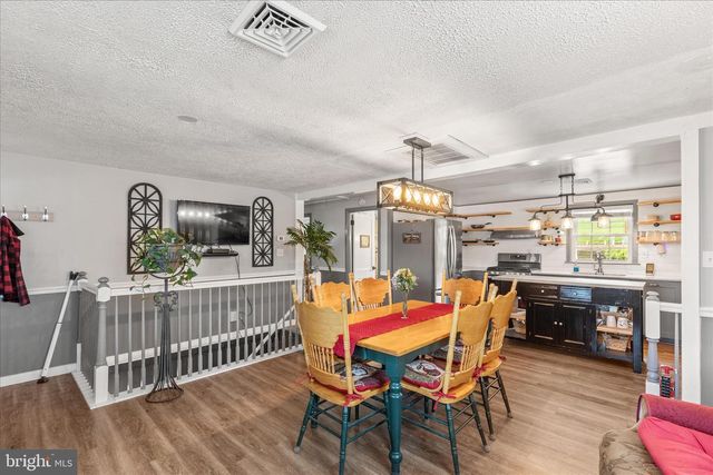 230 W ORE ST, Loganville, PA 17342