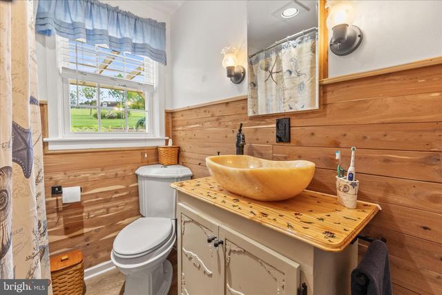 230 W ORE ST, Loganville, PA 17342