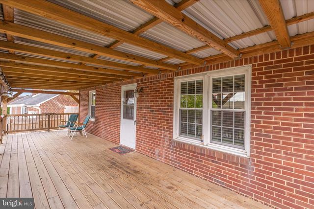 230 W ORE ST, Loganville, PA 17342