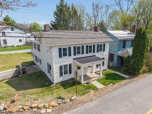 570 Spring Mills Rd., Alexandria Twp., NJ 08848