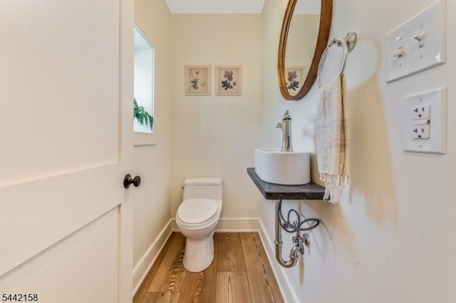 570 Spring Mills Rd., Alexandria Twp., NJ 08848