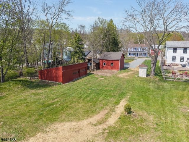 570 Spring Mills Rd., Alexandria Twp., NJ 08848