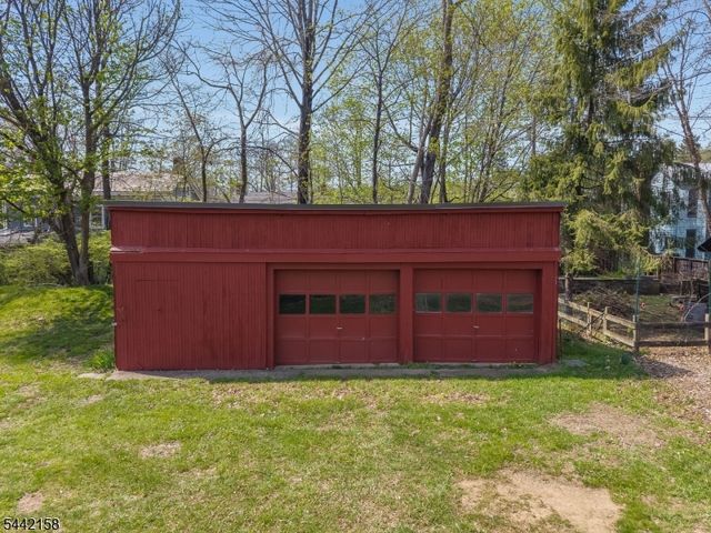 570 Spring Mills Rd., Alexandria Twp., NJ 08848