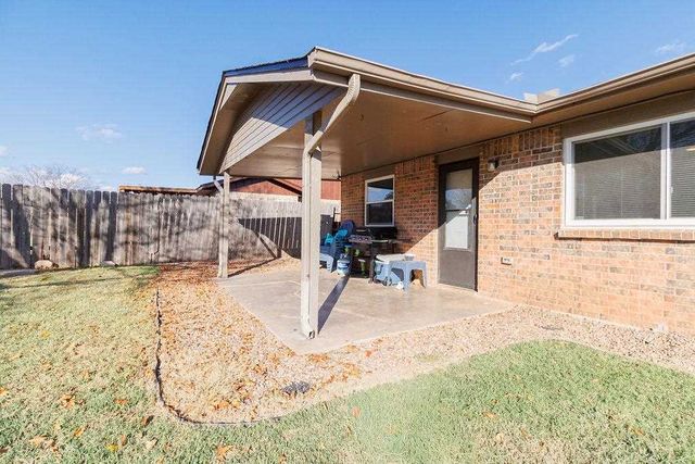 1017 SW 61st St, Lawton, OK 73505