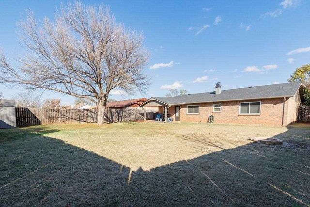 1017 SW 61st St, Lawton, OK 73505