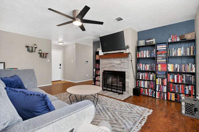 1017 SW 61st St, Lawton, OK 73505