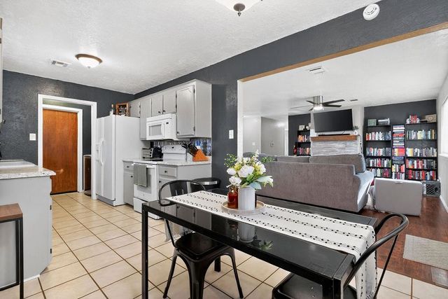 1017 SW 61st St, Lawton, OK 73505