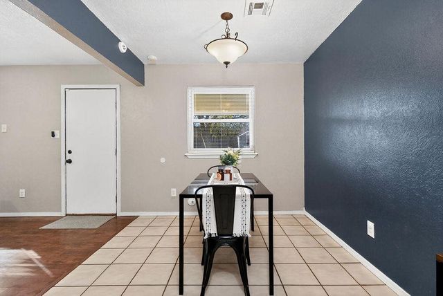 1017 SW 61st St, Lawton, OK 73505