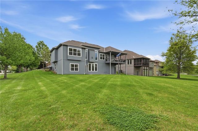 10512 N Euclid Avenue, Kansas City, MO 64155