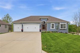 10512 N Euclid Avenue, Kansas City, MO 64155