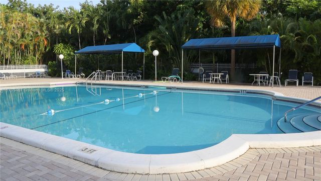 4400 Hillcrest Dr 604A, Hollywood, FL 33021