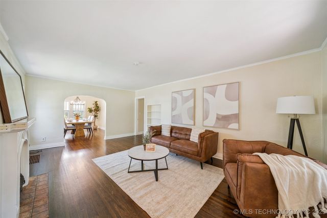 1139 S Canton Avenue, Tulsa, OK 74112