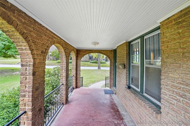 1139 S Canton Avenue, Tulsa, OK 74112