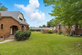 1139 S Canton Avenue, Tulsa, OK 74112