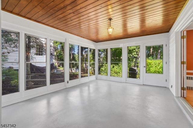 260 Fairmount Ave, Chatham Boro, NJ 07928