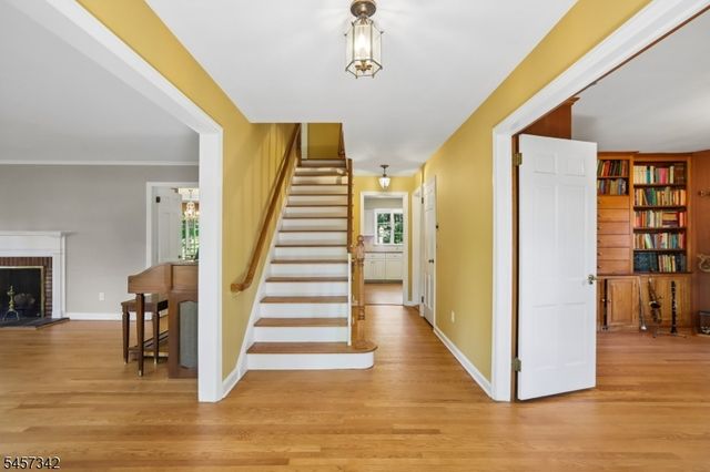 260 Fairmount Ave, Chatham Boro, NJ 07928