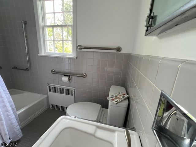 260 Fairmount Ave, Chatham Boro, NJ 07928