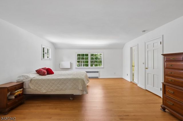 260 Fairmount Ave, Chatham Boro, NJ 07928