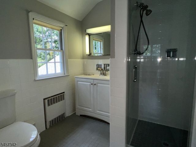 260 Fairmount Ave, Chatham Boro, NJ 07928