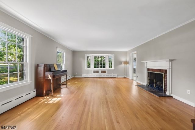 260 Fairmount Ave, Chatham Boro, NJ 07928
