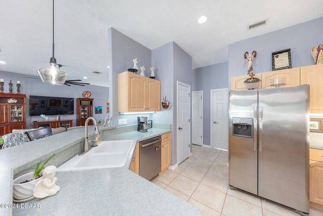 4229 Mayfair Lane, Port Orange, FL 32129