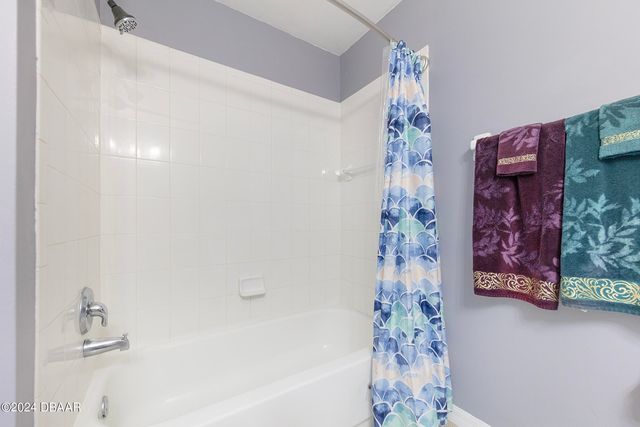 4229 Mayfair Lane, Port Orange, FL 32129