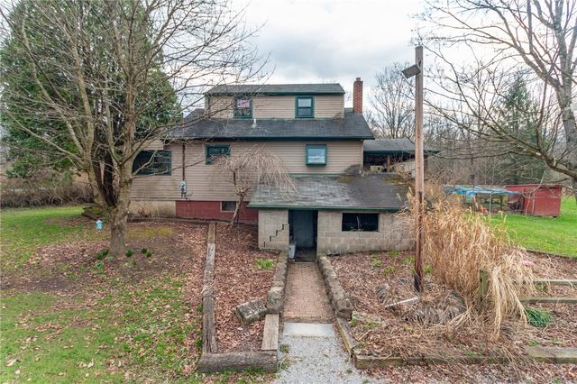 279 Reibold Rd, Forward Twp, PA 16053